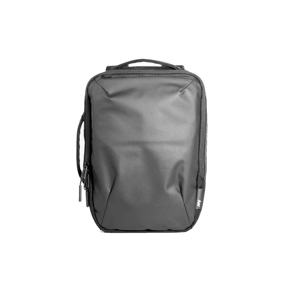 slim commuter backpack