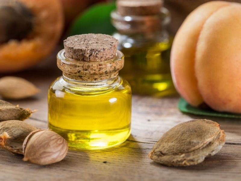 The Benefits of Apricot Kernel Oil for Skin