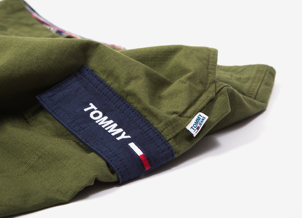 tommy jeans cargo