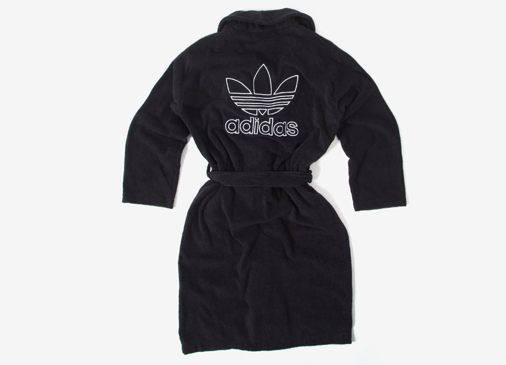 adidas trefoil robe