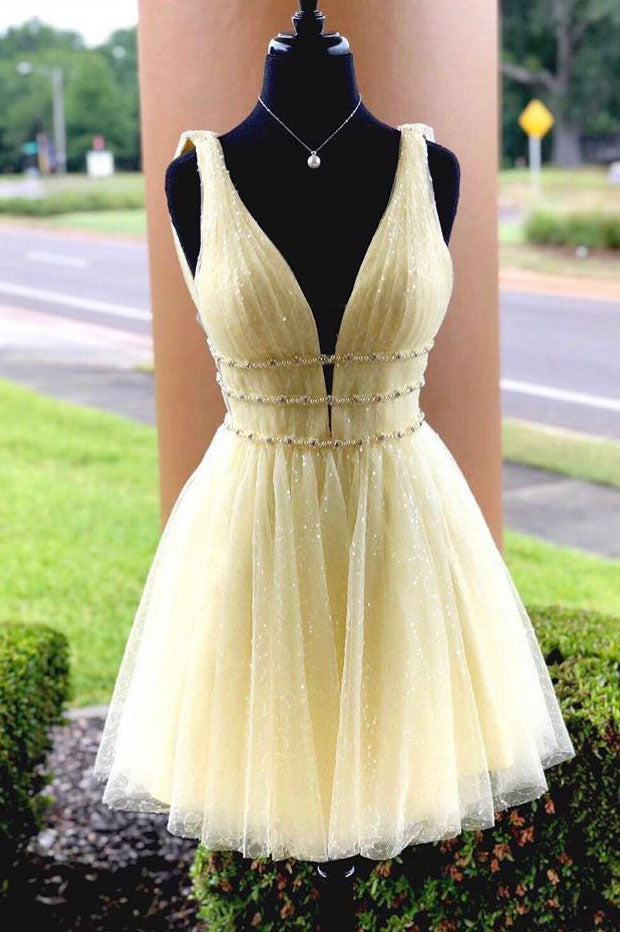 yellow tulle prom dress