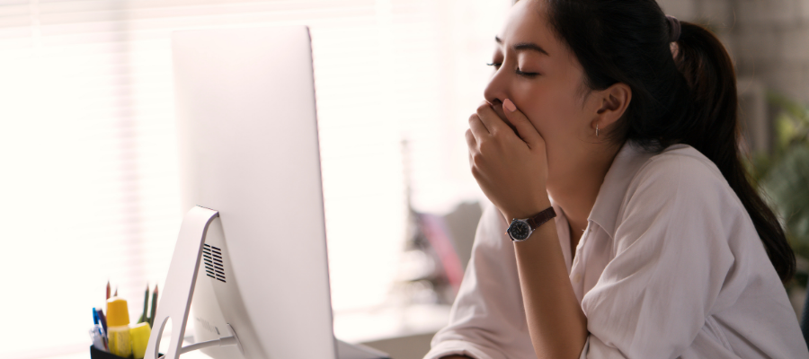 woman yawning, Eargasm Earplugs, Menieres Symptoms