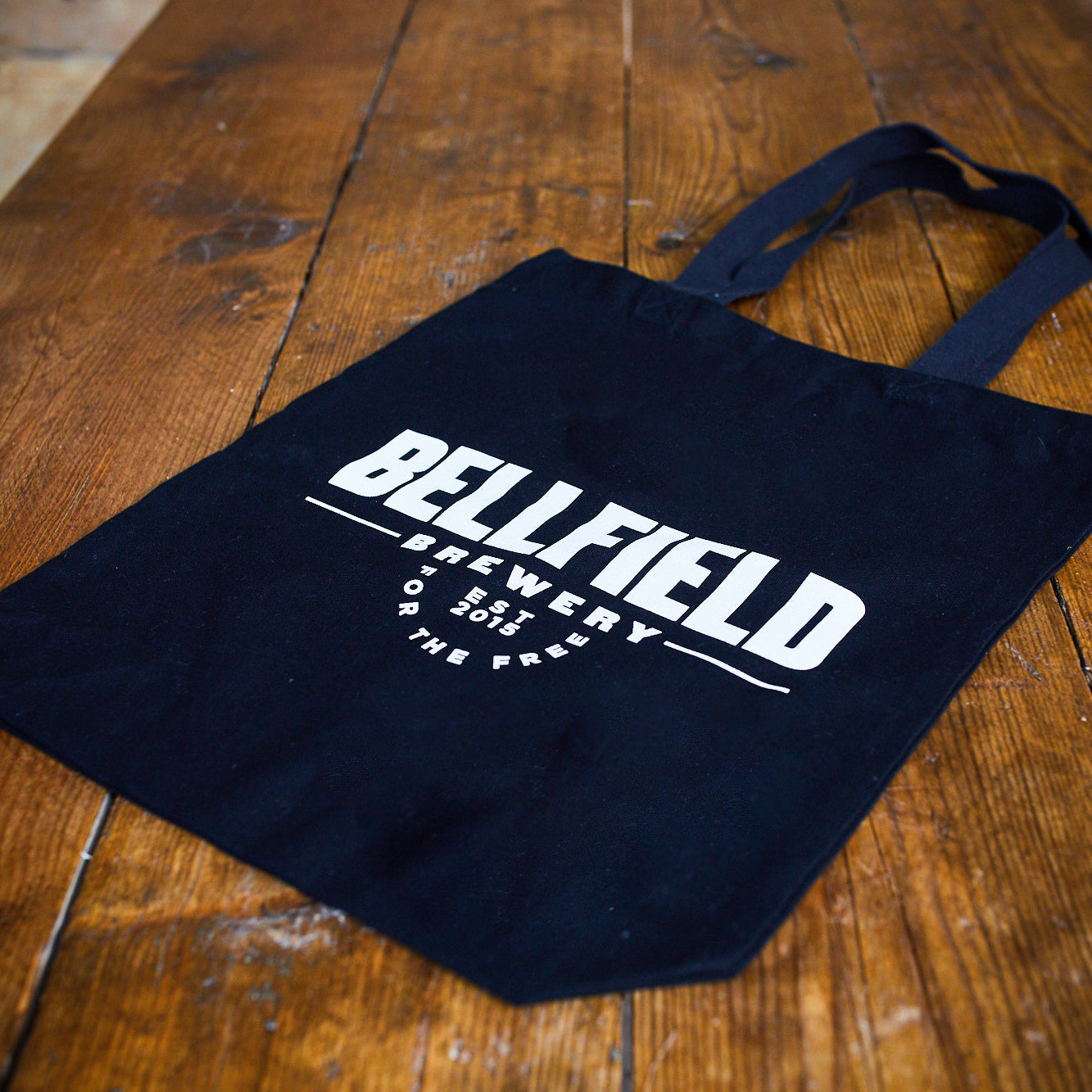 https://cdn.shopify.com/s/files/1/1124/6950/products/bellfield-brewery-tote-bag_1600x.jpg?v=1596665297