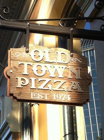 Old Town Pizza