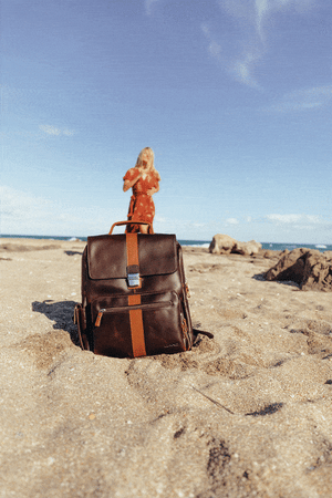 Voyager Executive Backpack– LAND Leather Goods
