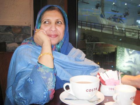 Mrs Meshar Mumtaz Bano - Fairtrade advocate and Labour Behind The Label supporter