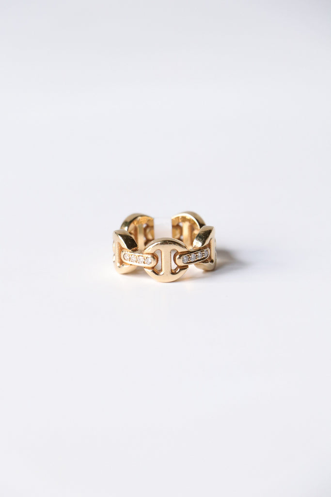 Hoorsenbuhs Dame Classic Tri-link Ring w/ Diamond Bridges | WE ARE