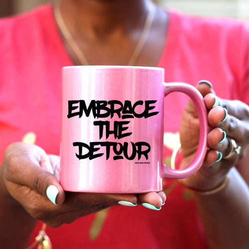 https://cdn.shopify.com/s/files/1/1125/2208/products/embrace-detour-pink-mug-ven-rose_500x.jpg?v=1602186306