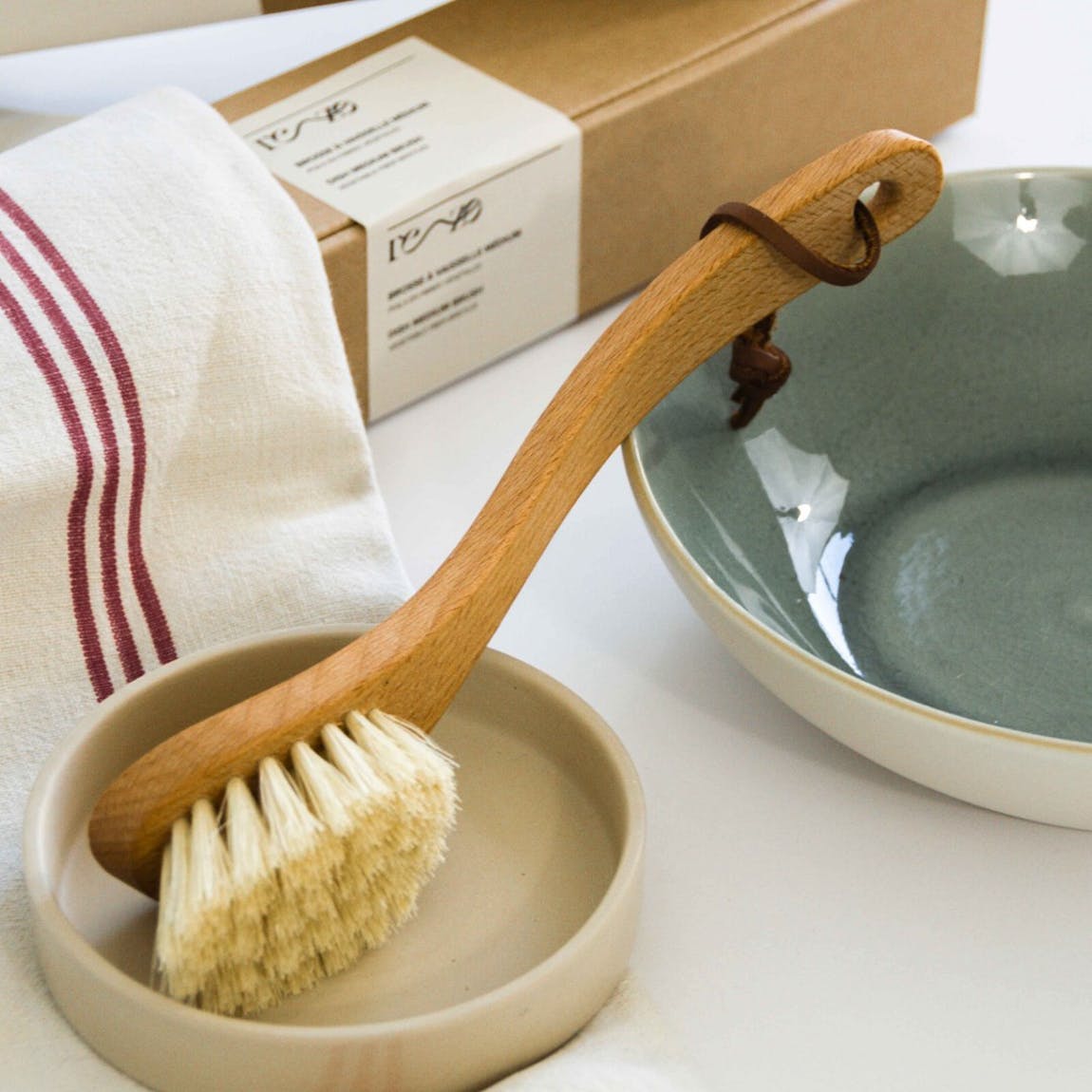 Kitchen Sink Brush Set