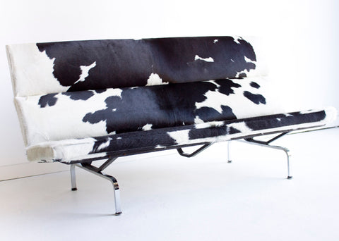 ray-charles-eames-dcw-compact-sofa-the-swanky-abode-02