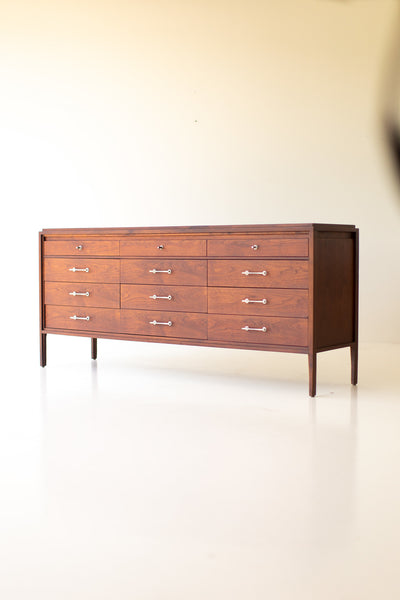 Paul Mccobb Dresser For Widdicomb Grand Rapids Collection