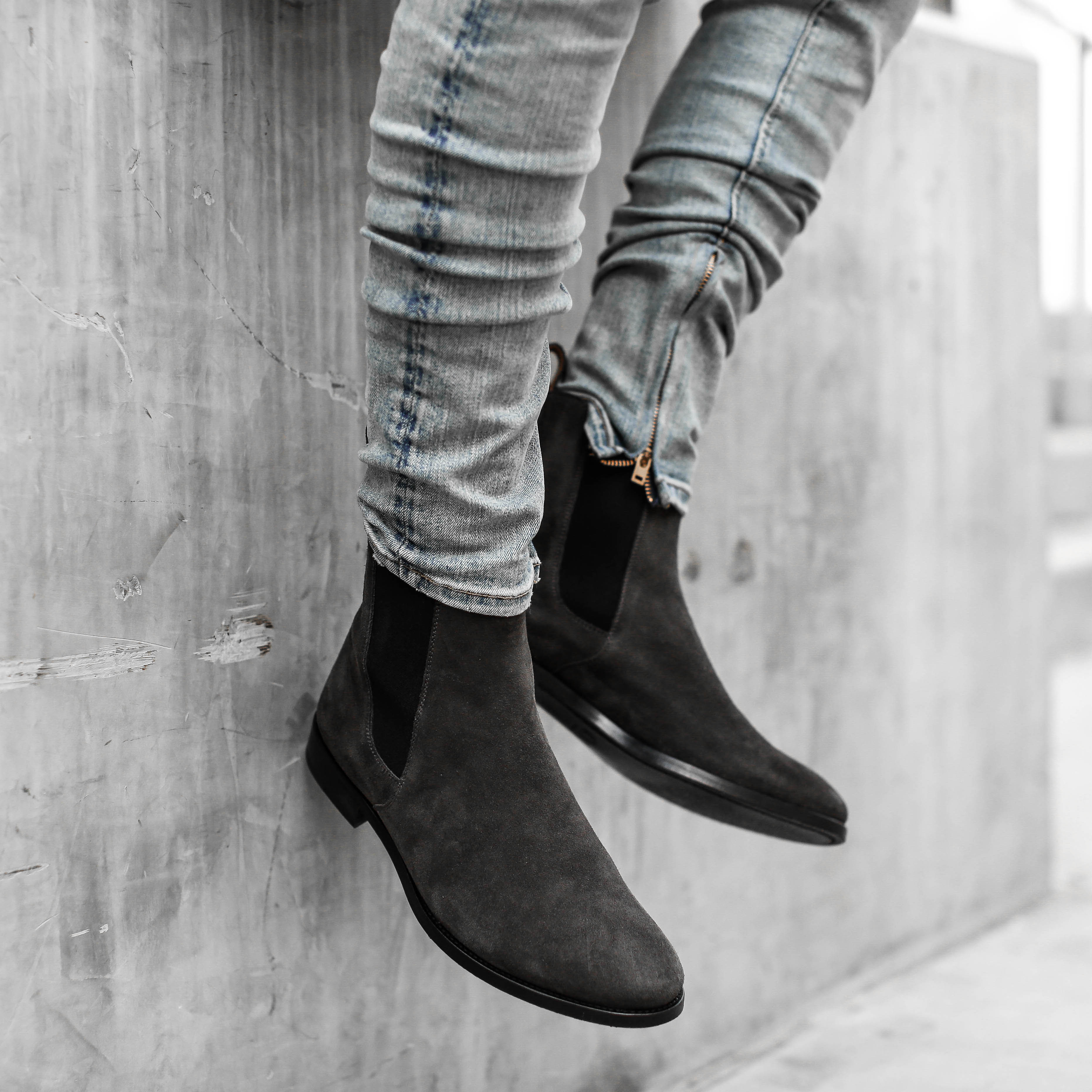 THE CLASSIC GREY CHELSEA BOOTS | ORO Los Angeles