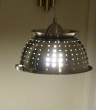 Ultimate Kitchen Colander Light