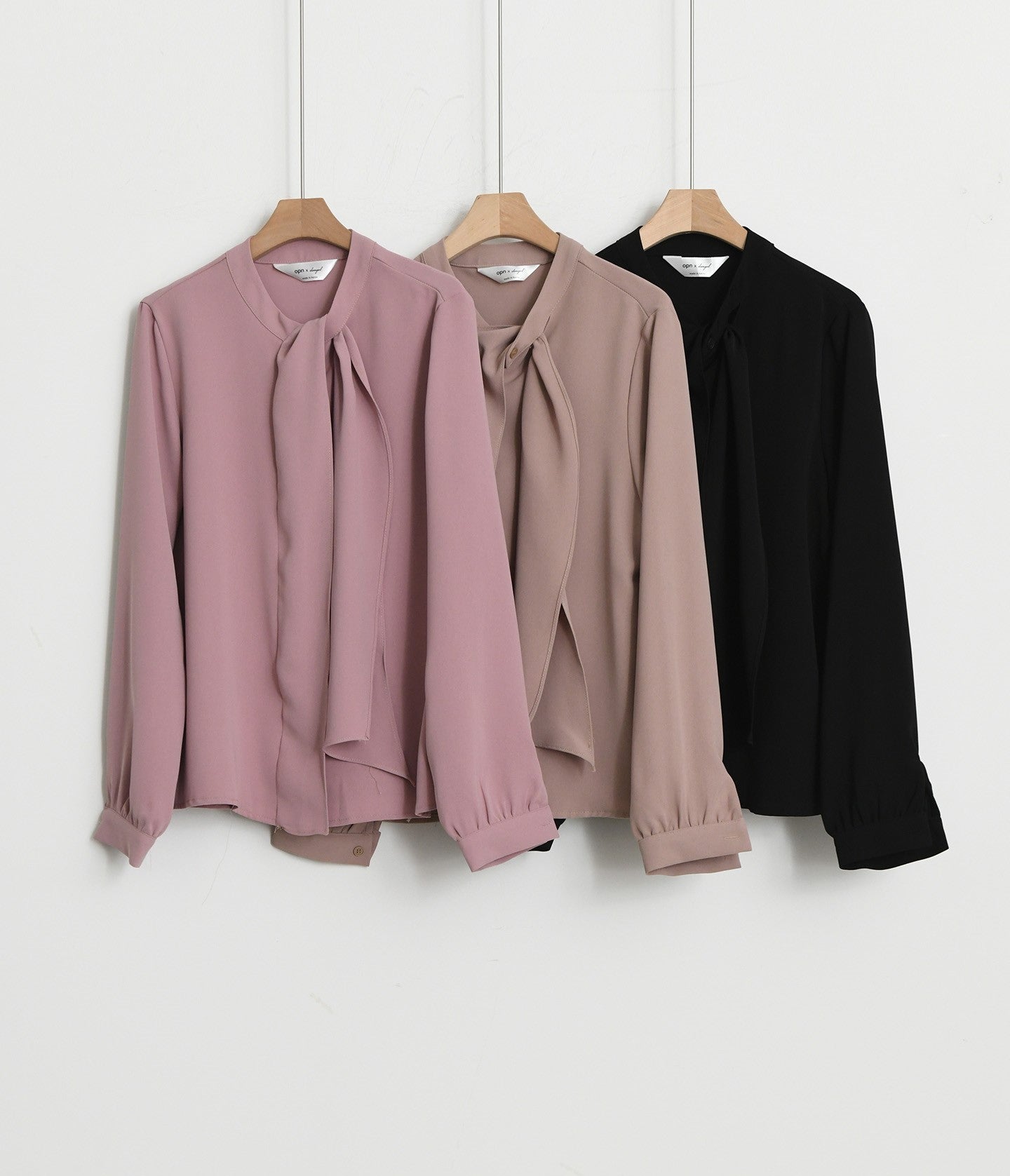 TUNNEL SCARF BLOUSE – MINUSEY