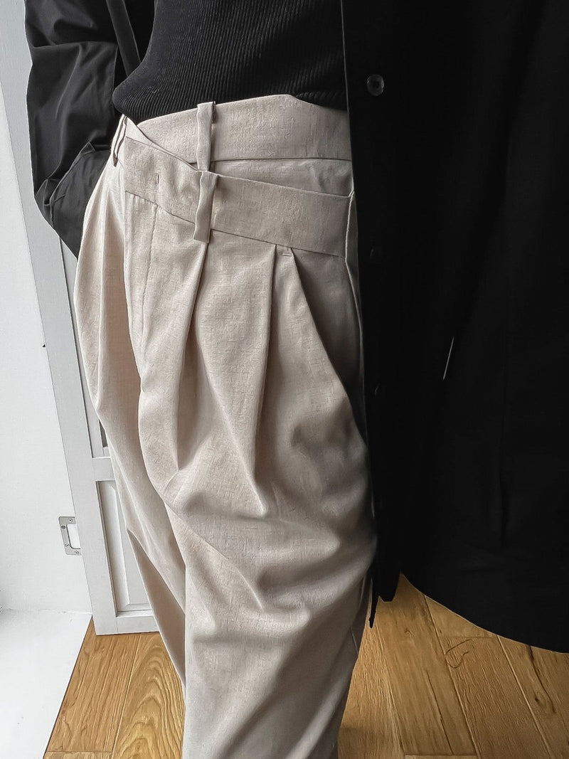 ASYMMETRICAL PIN TUCK WIDE TROUSERS – MINUSEY