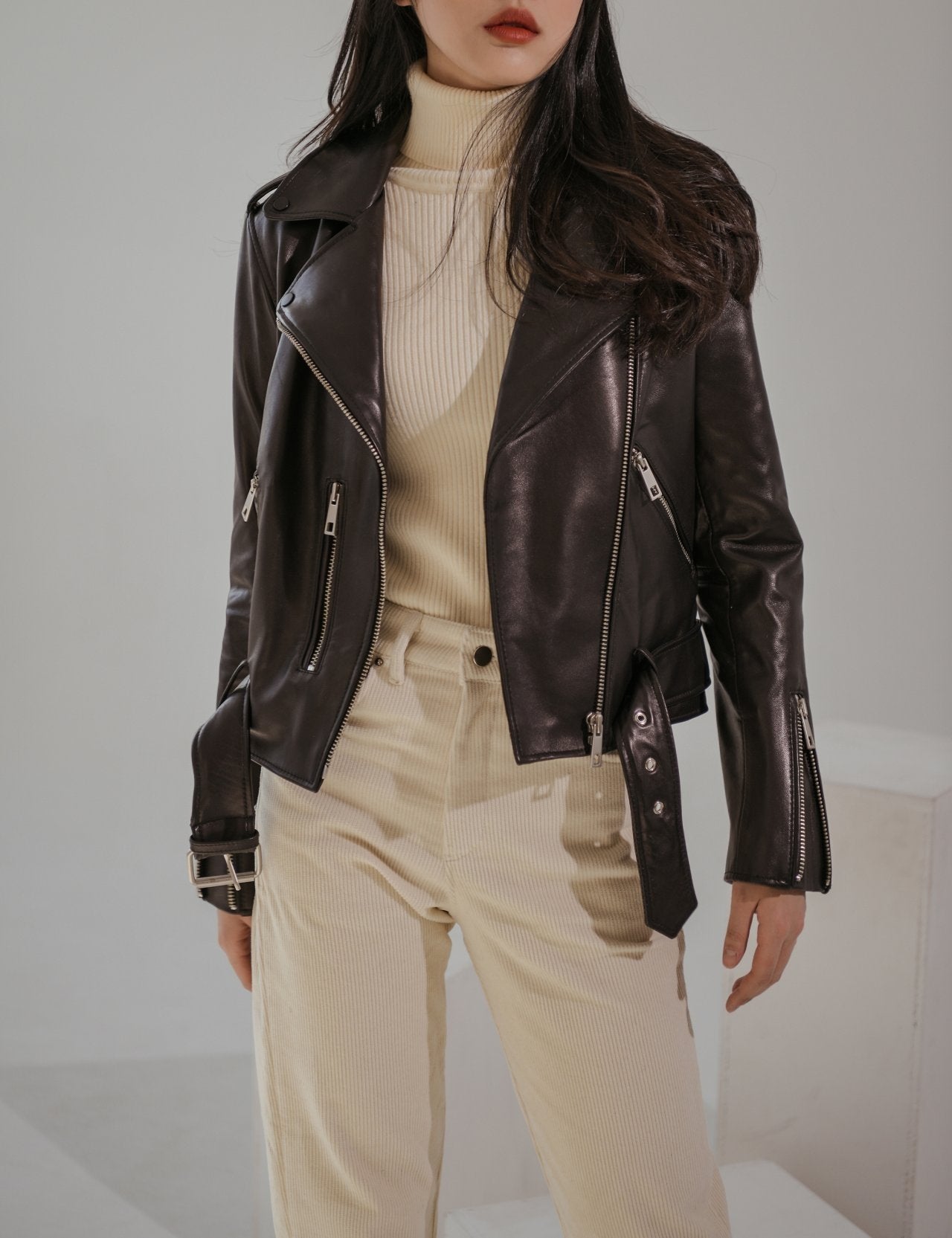 CROPPED LEATHER BIKER JACKET – MINUSEY