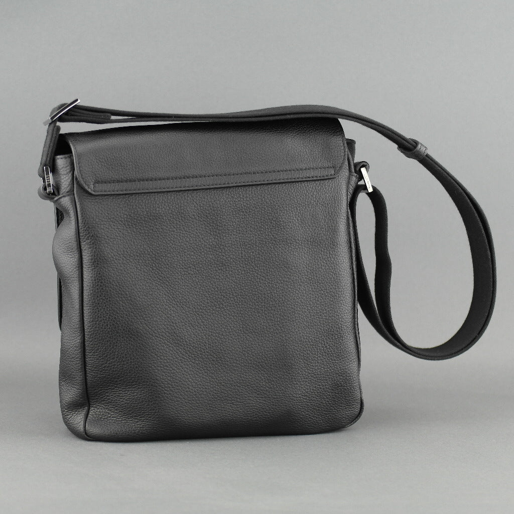 DAKS London Men's messenger Bag black Genuine Italian Leather ...