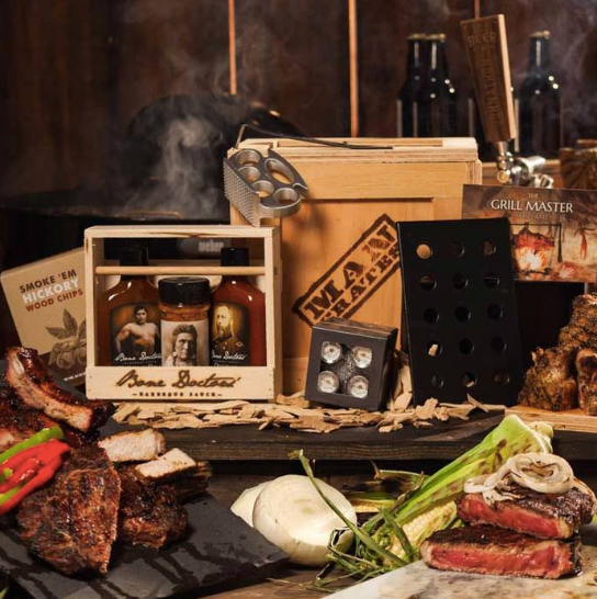 For dads who love to grill, the Grill Master Crate from mancrates.com makes the perfect gift for Father’s Day!