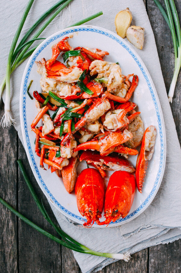 Lobster with ginger and shallots - Restaurant PM - free delivery Montreal downtown