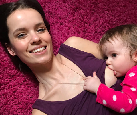 Supporting breastfeeding Mums