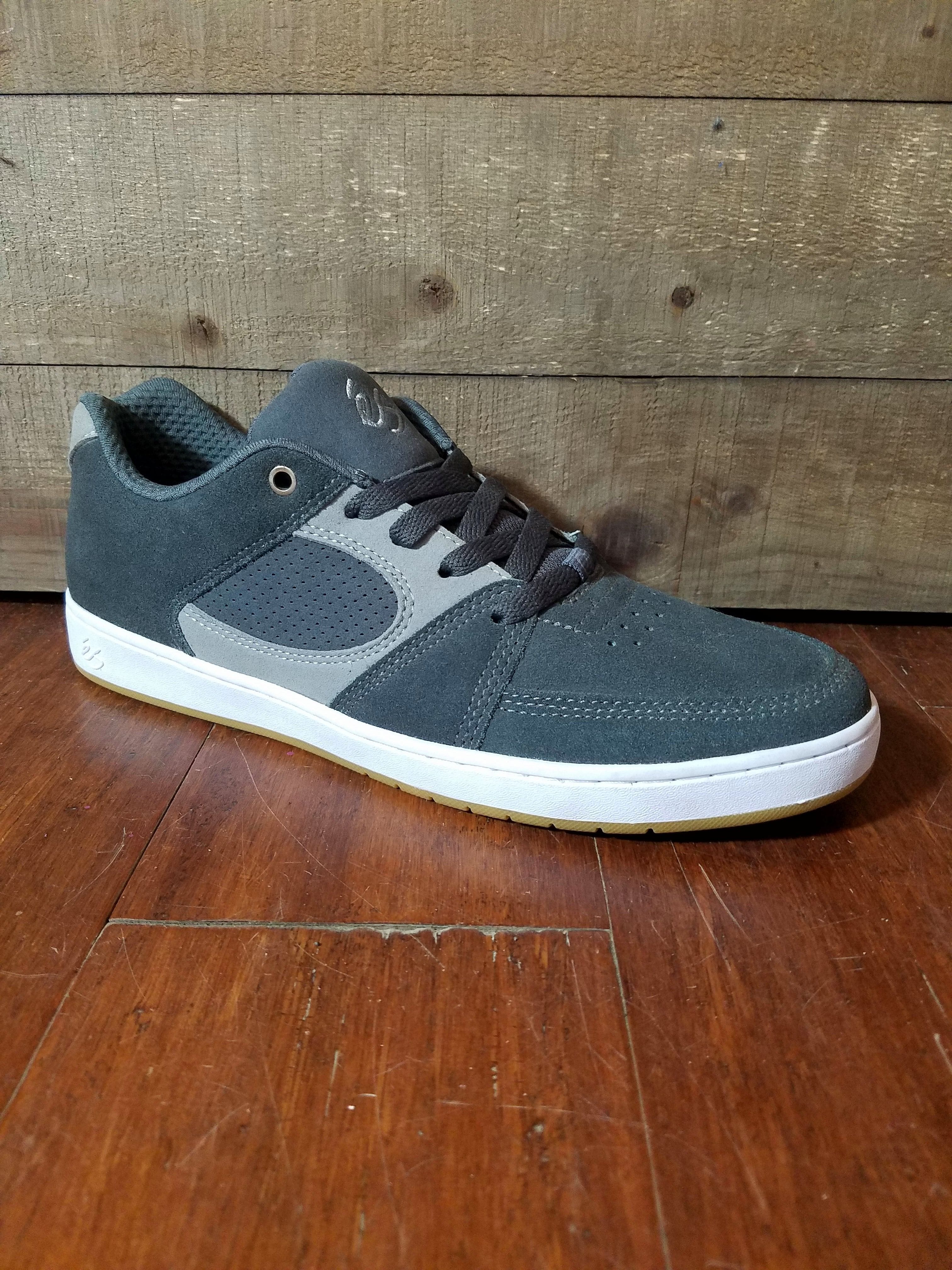 Es | Accel Slim - Dark Grey/Grey/White 