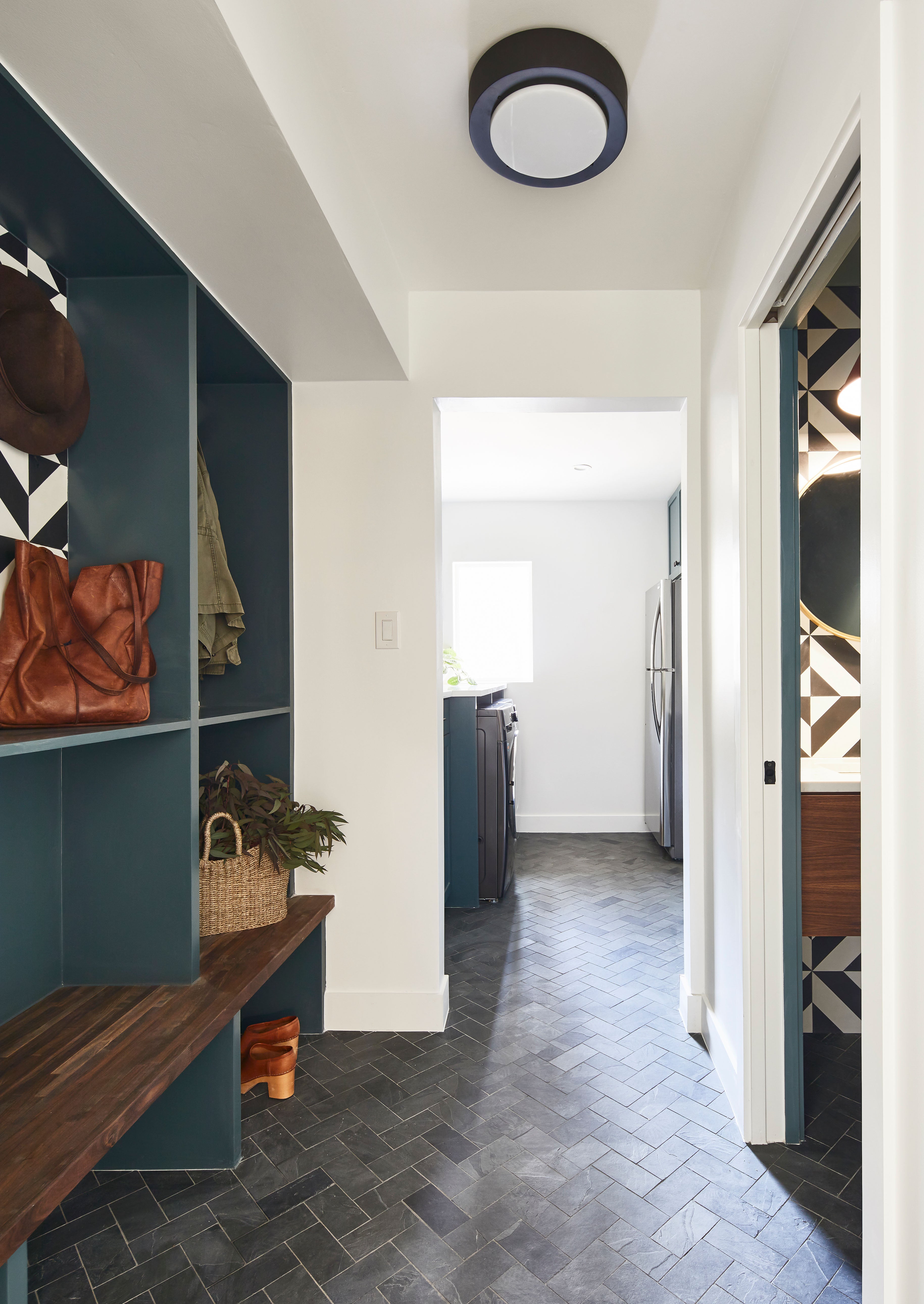 What Kind of Floor Is Best for Mudroom?
