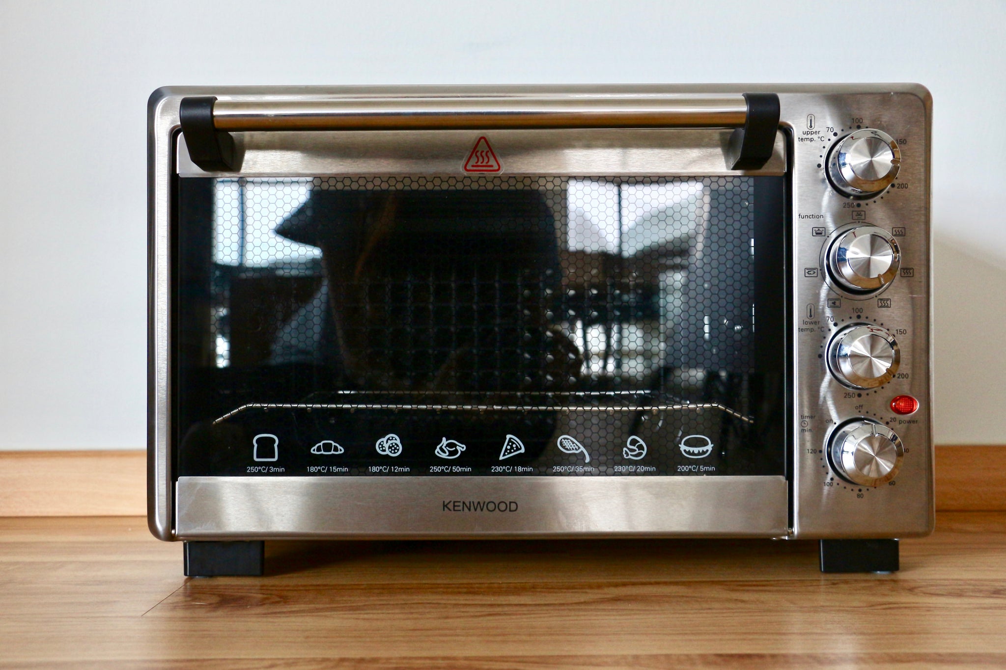 Choosing The Right Oven For Your Cooking Baking Needs