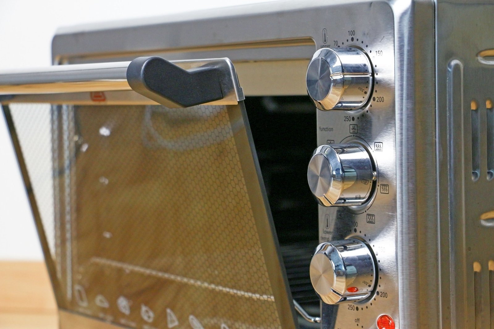 10 Reasons An Oven Thermometer Is As Important As An Oven For Your Kit -  Bakestarters