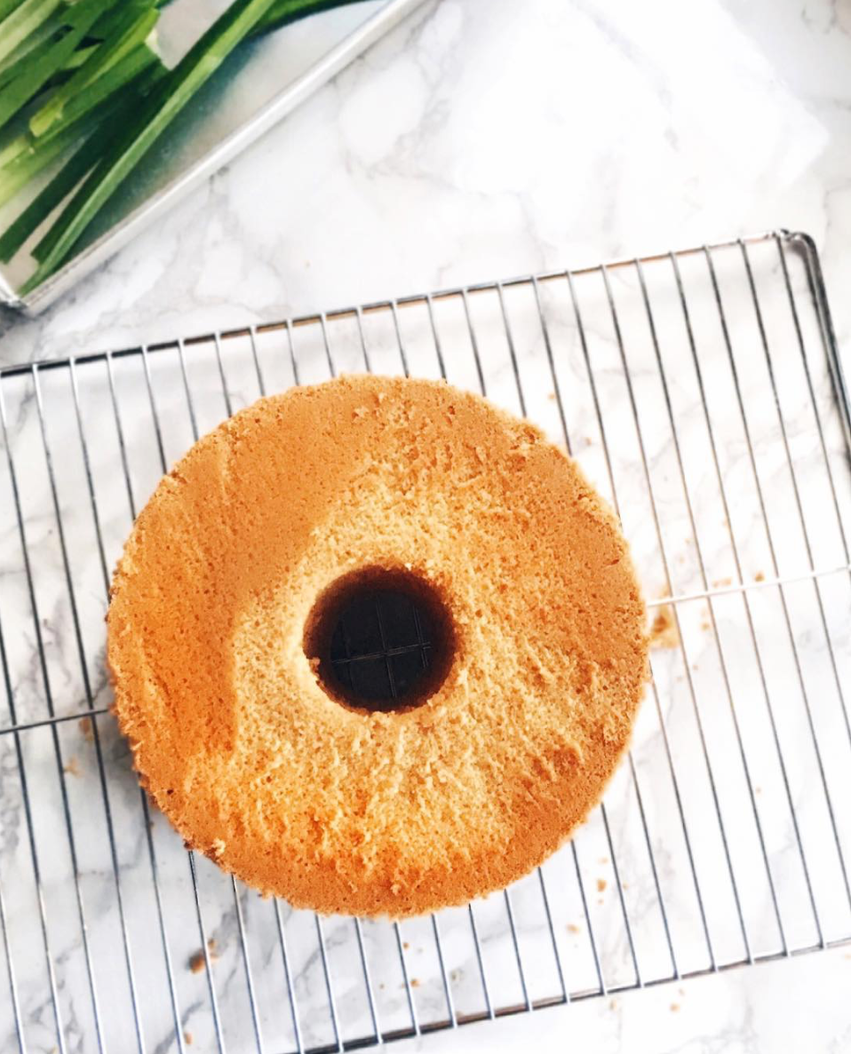 Pandan Chiffon Cake