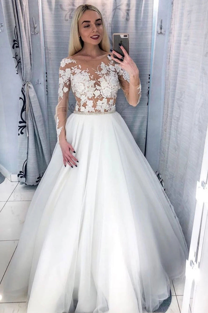 Charming Long Sleeve White Tulle Long Prom Dresses with Appliques
