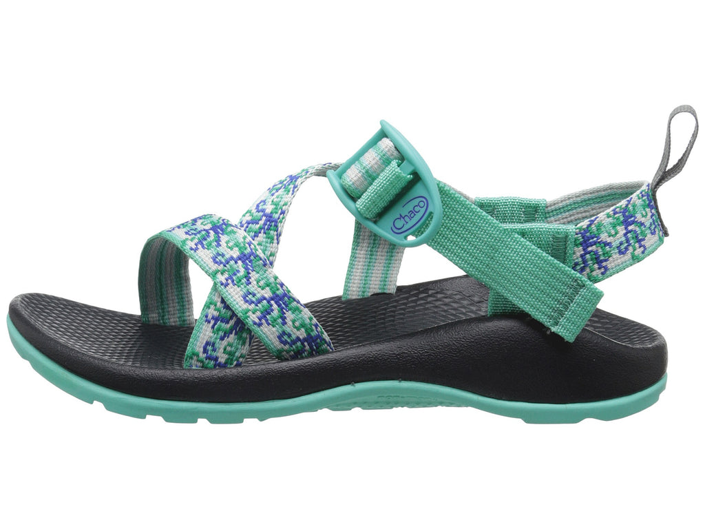 boys chacos