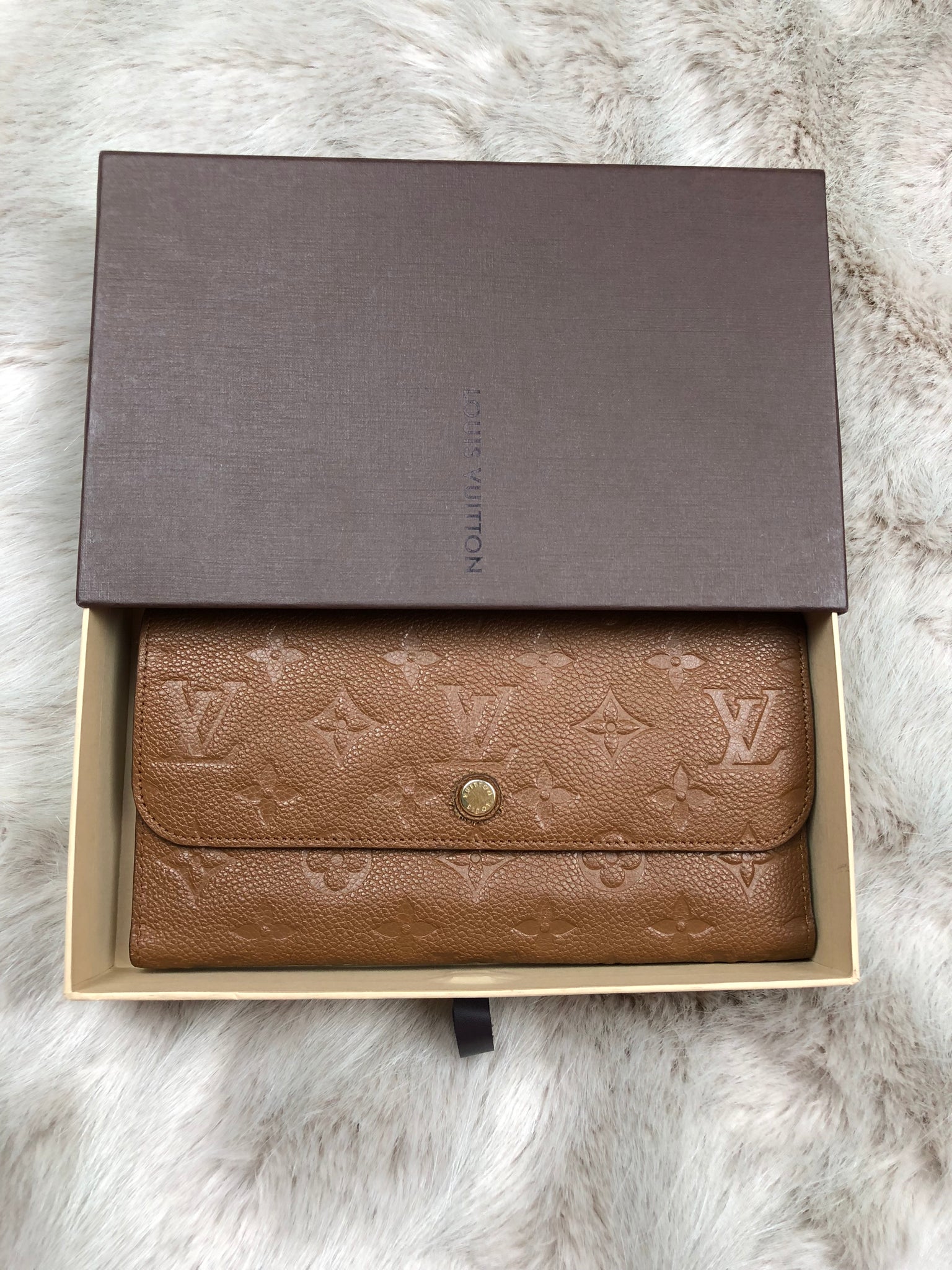 LOUIS VUITTON Monogram Empreinte Tri-fold Wallet – Pretty Things Hoarder