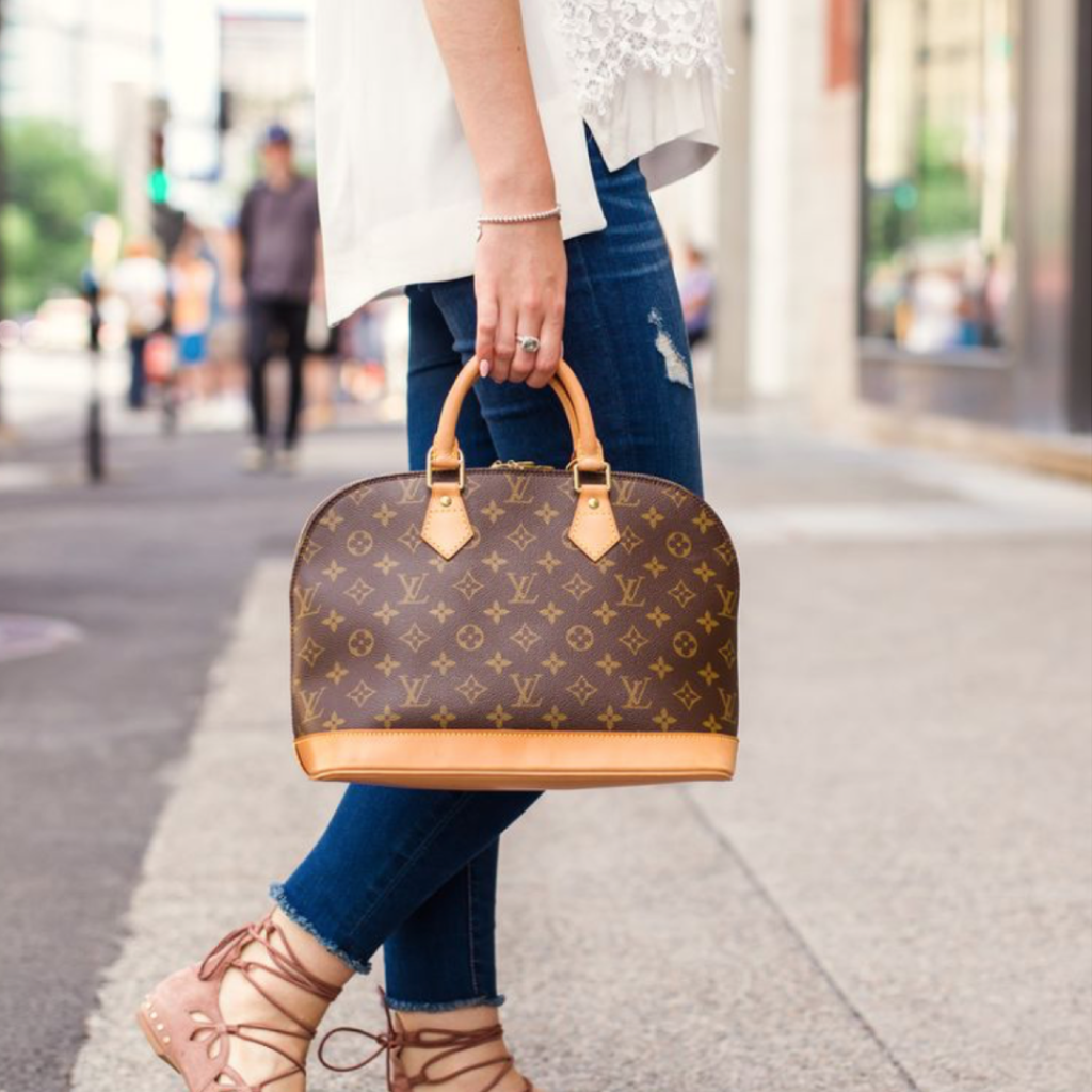 Louis Vuitton Neo Alma PM Monogram Shoulder Bag