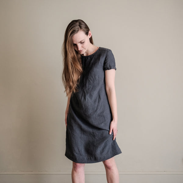 The Trapeze Dress Pattern - Merchant & Mills – Simplifi Fabric