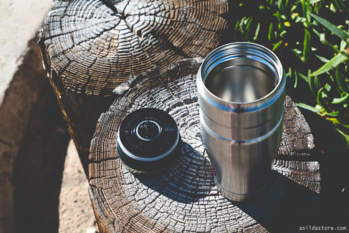 Thermos insulated bottle