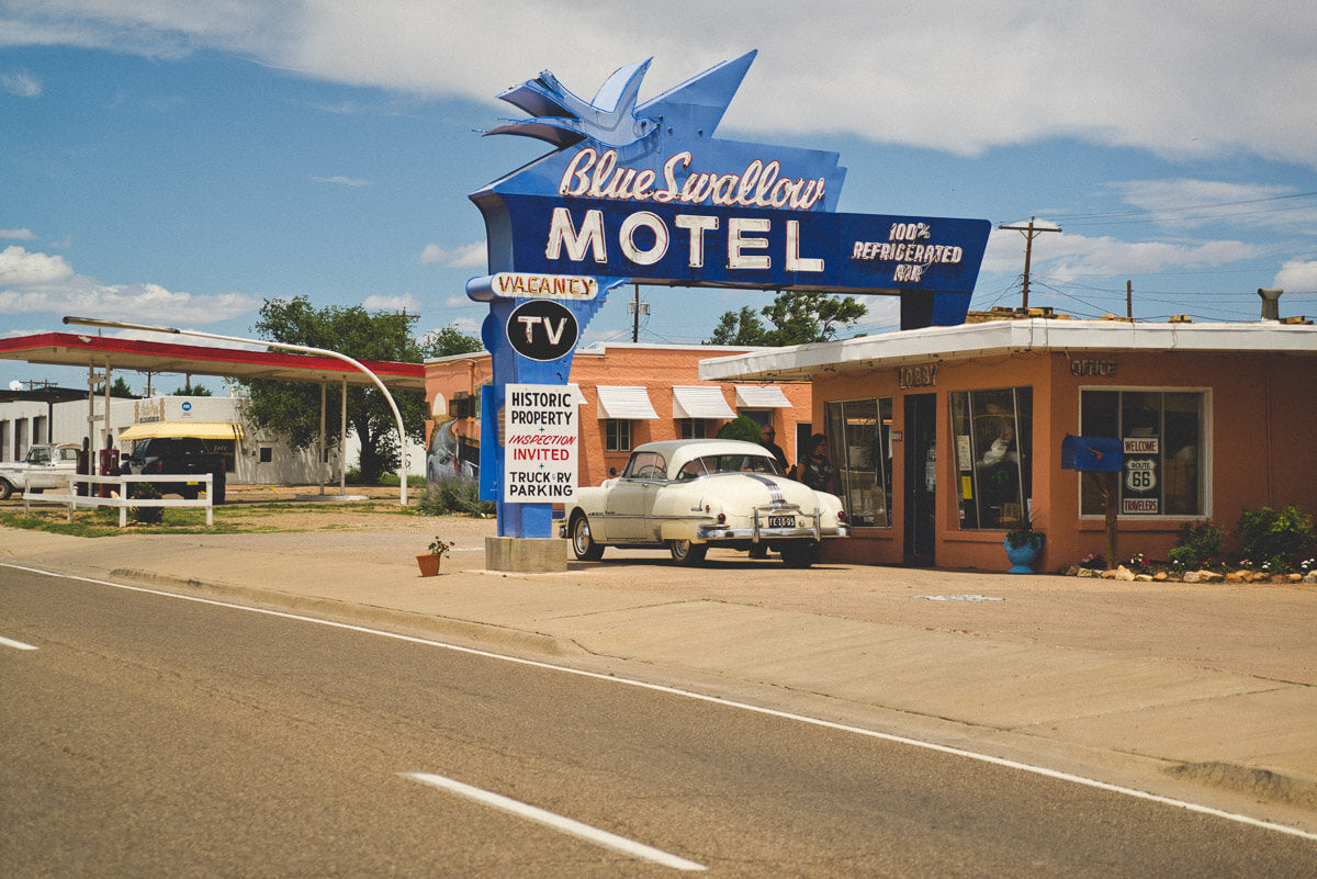 Route 66 Attractions: Blue Swallow Motel