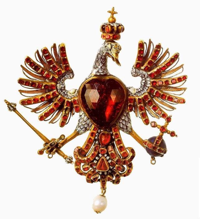 17th century Polish eagle with garnet body