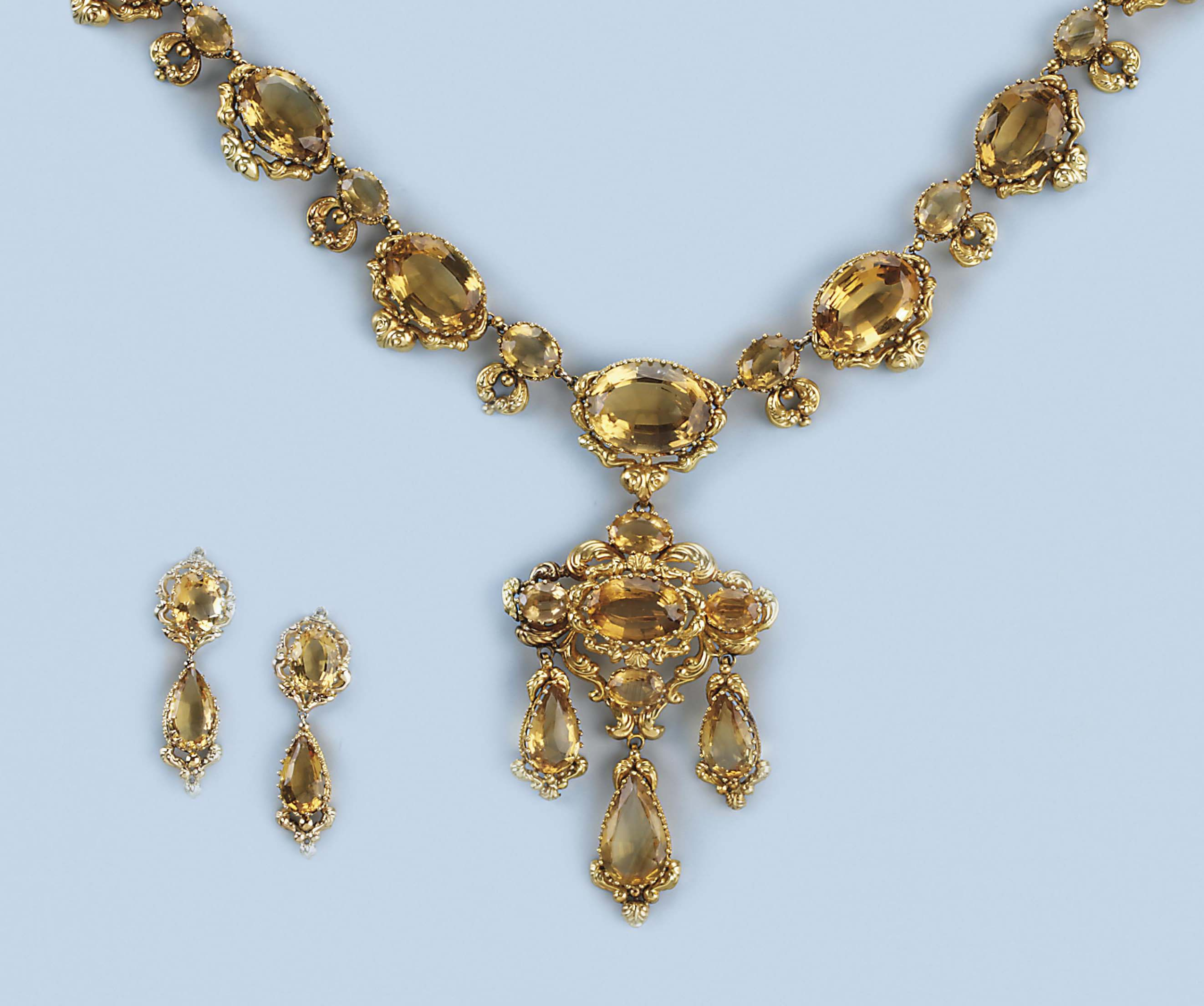 A set of antique citrine necklace and earrings