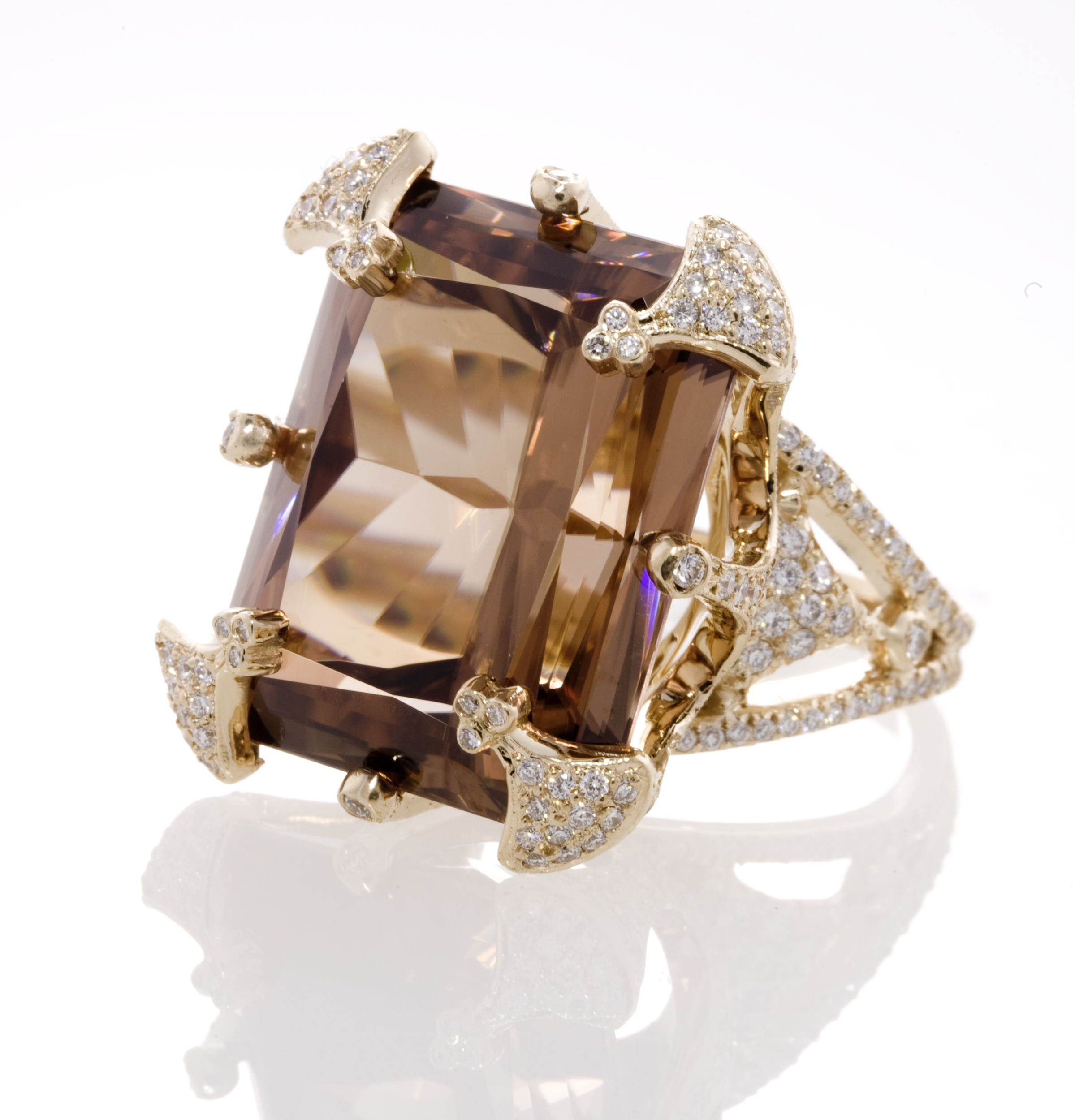 Gold Ring with Diamonds and Zircon