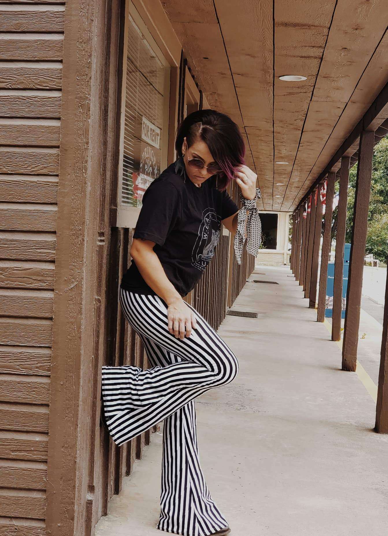 striped bell bottoms outfit