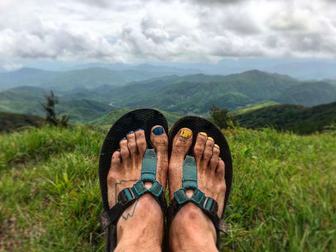 best flip flops for hiking