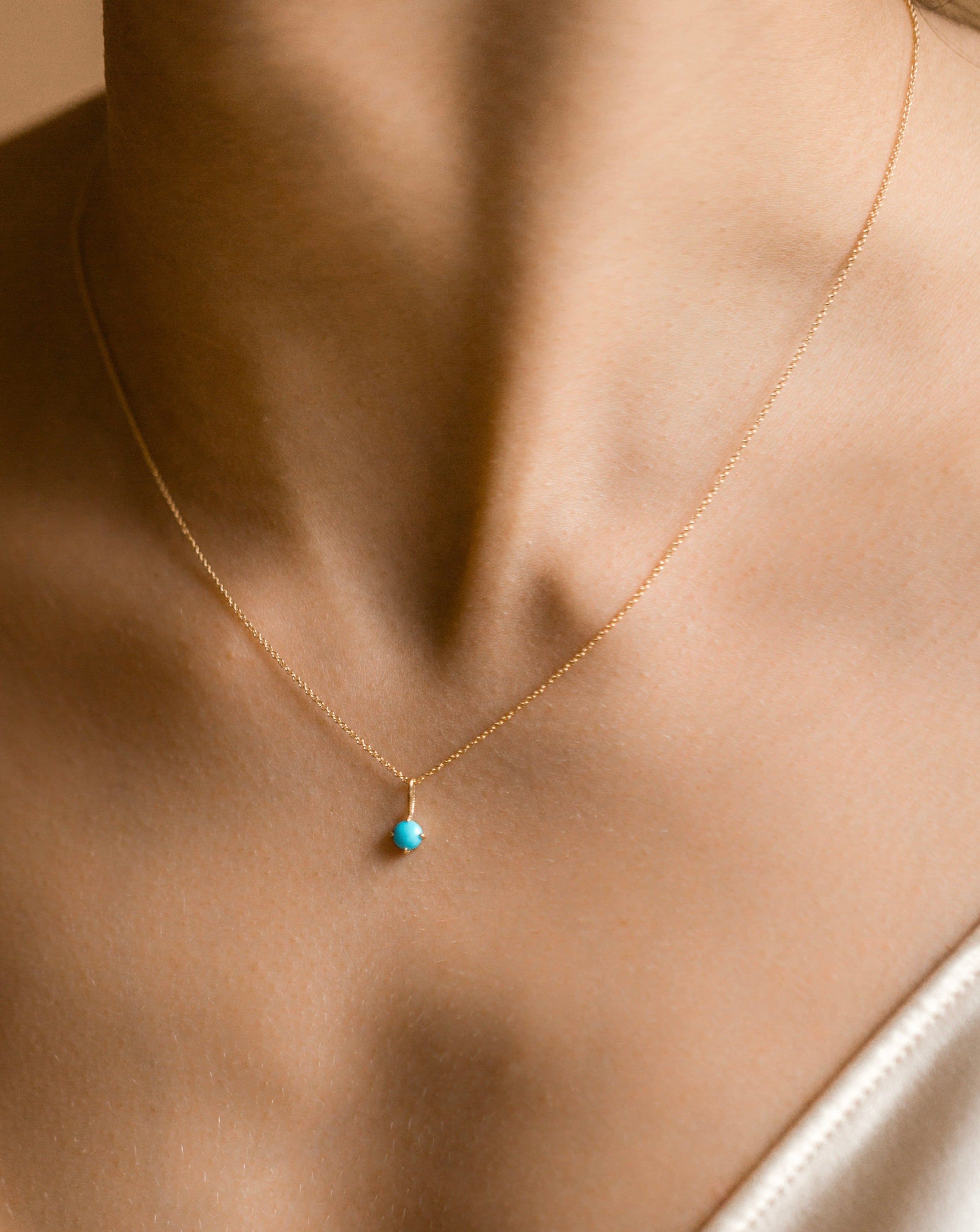 Spirited Elegance 18KT Gold Chain Turquoise Pendant with chain