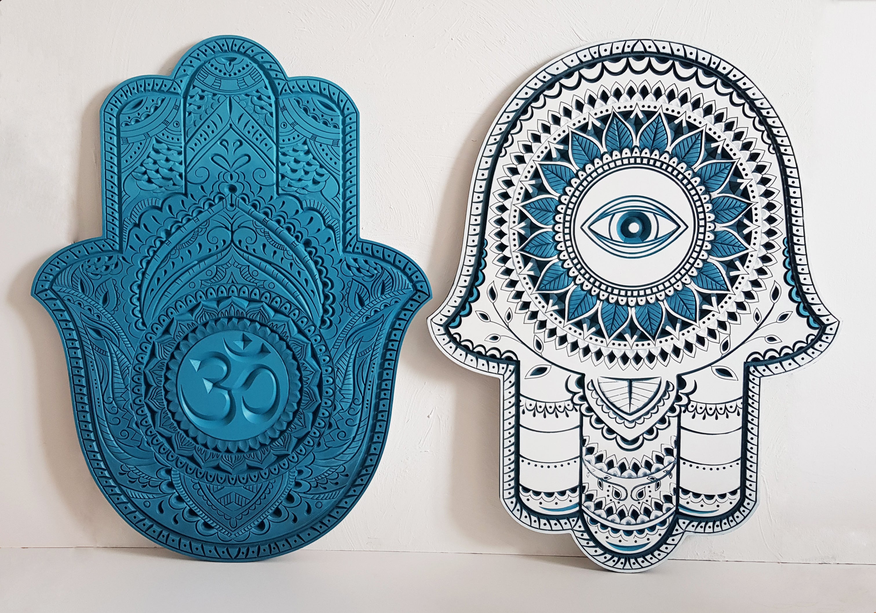 Hand hamsa The Hamsa