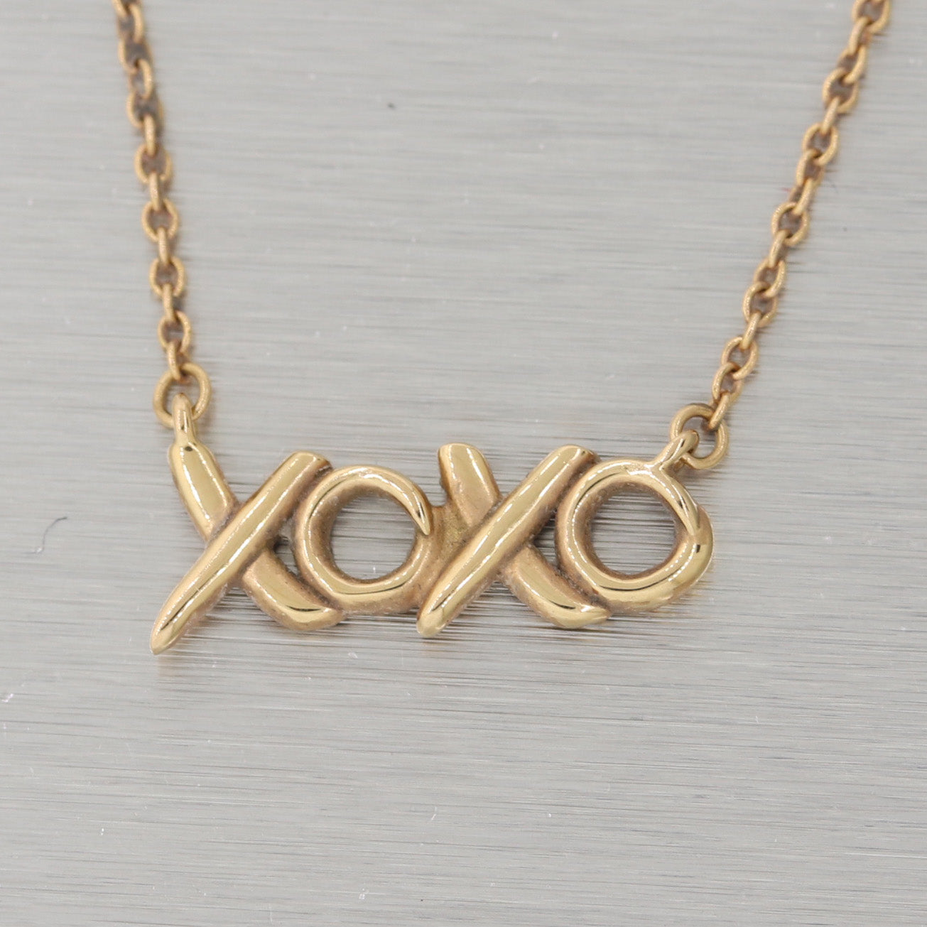 tiffany hugs and kisses necklace