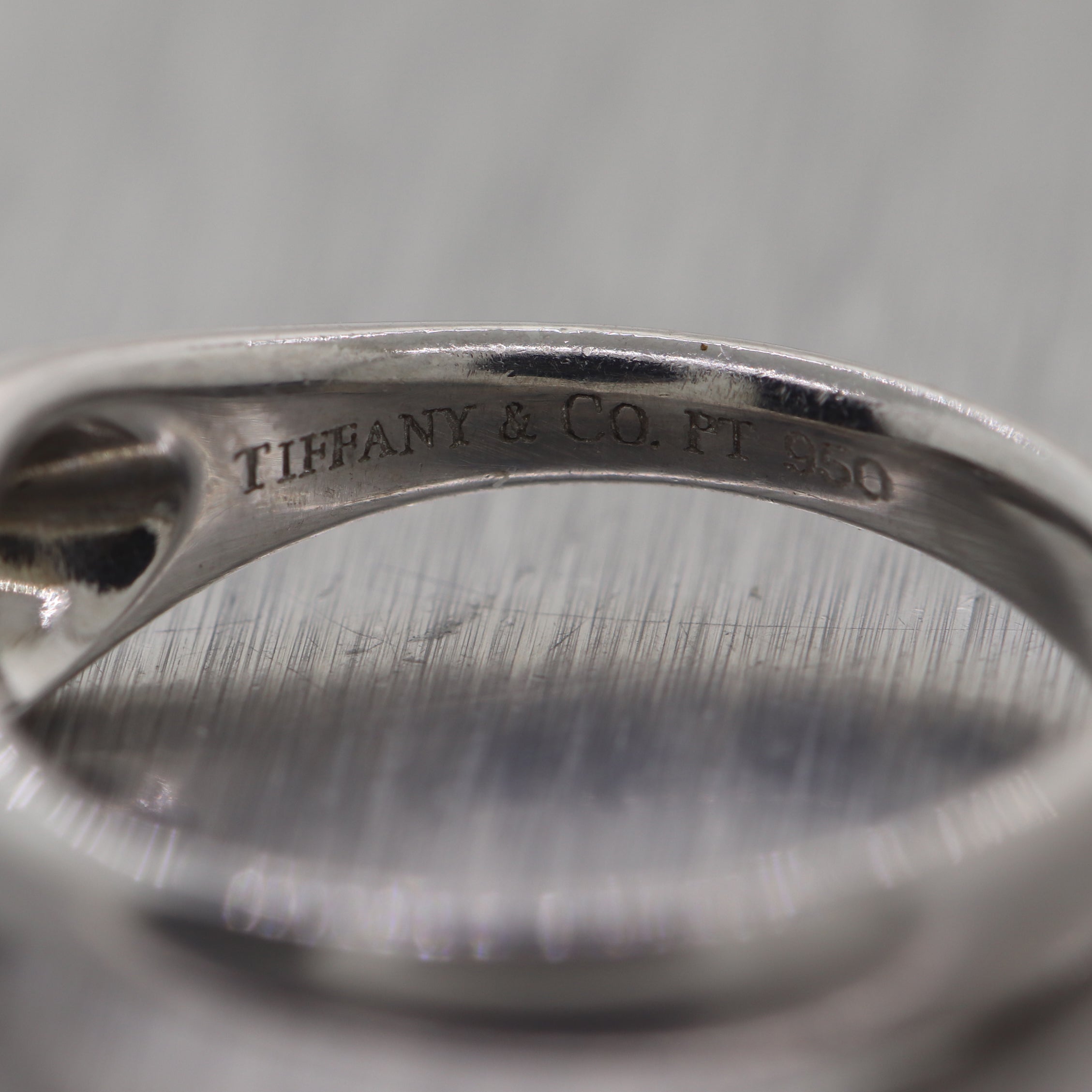 Tiffany & Co. Elsa Peretti Platinum 0.04ctw Diamond Ring