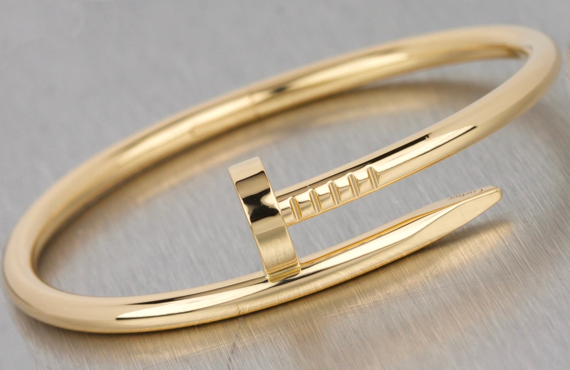 cartier nail bracelet size 15