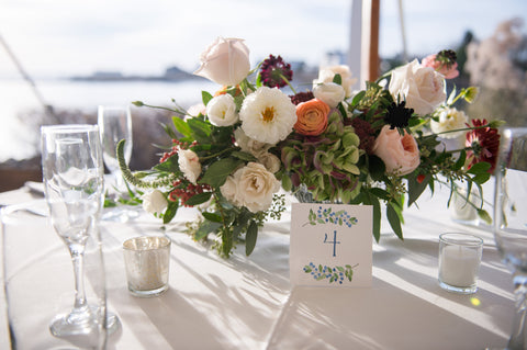 flowers with table number