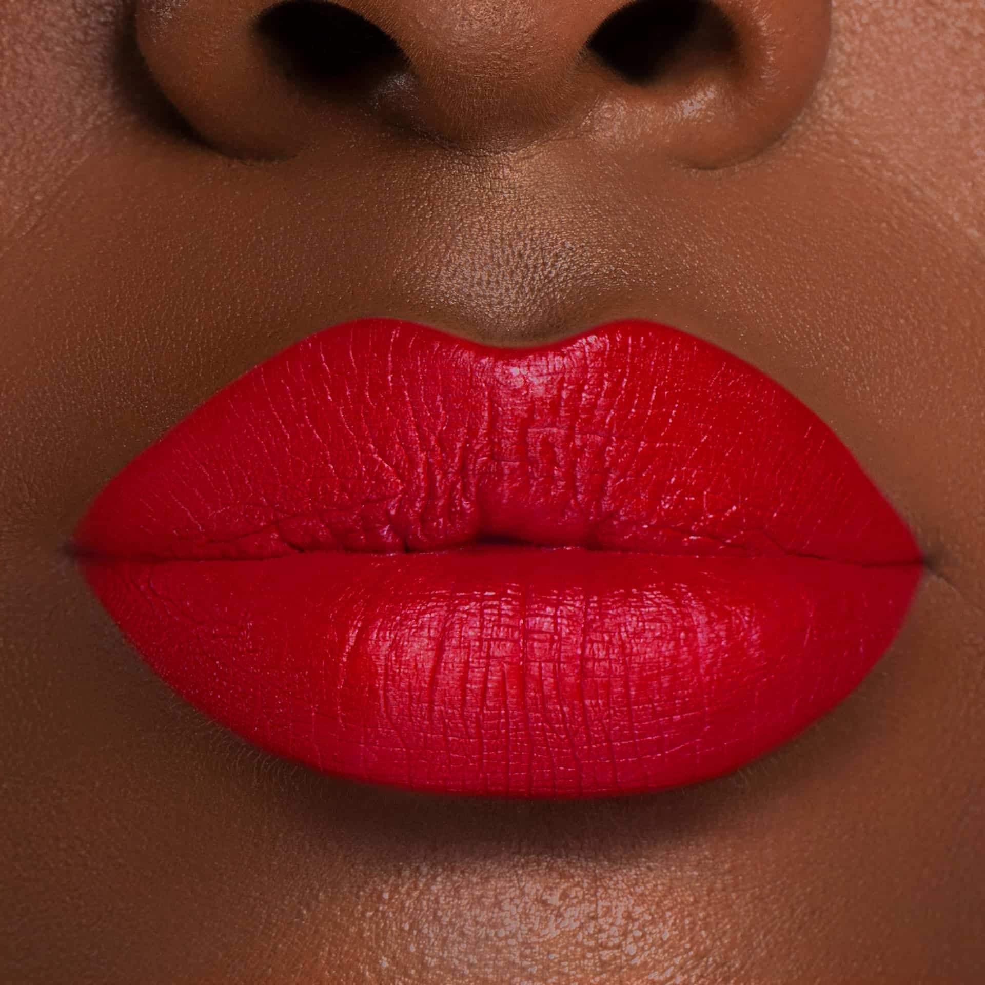 KISS OF FIRE - Bright Fiery Red Liquid Matte Lipstick - Dose of Colors