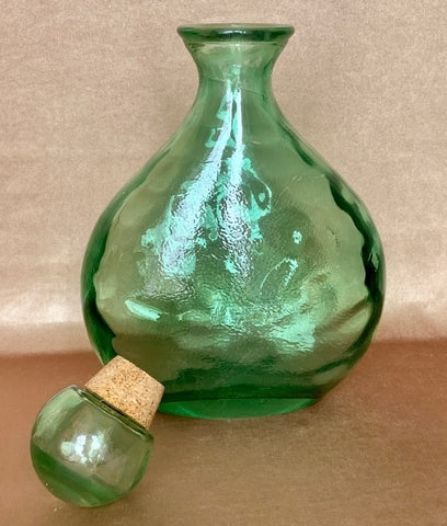 Glass decanter w Ball top