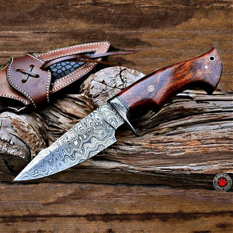 Walnut Damascus Bushcraft Knife | Yellowstone Collection